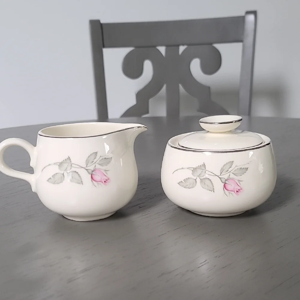 Zylstra Made In USA Floral Cream and Sugar Set